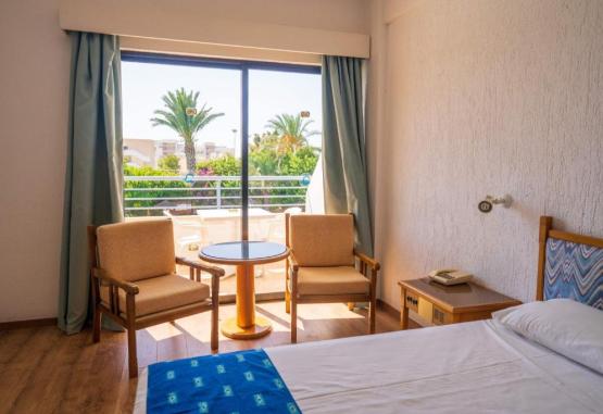 Paphos Gardens Holiday Resort Paphos Cipru