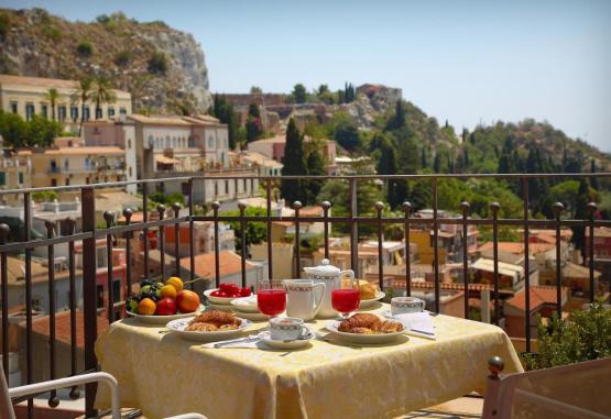 Hotel Isabella Taormina Italia