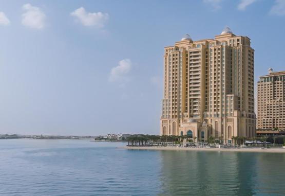 Four Seasons Resort and Residences at The Pearl 5* Doha Qatar