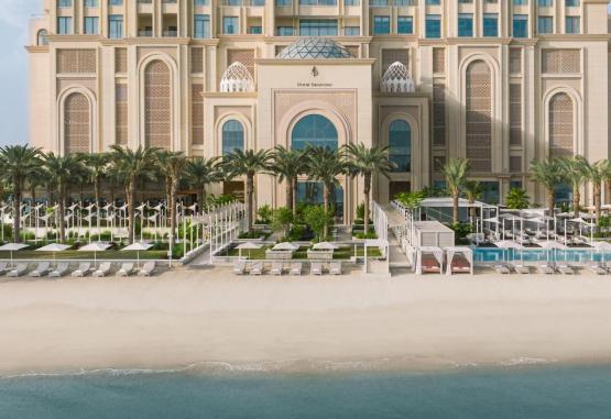 Four Seasons Resort and Residences at The Pearl 5* Doha Qatar