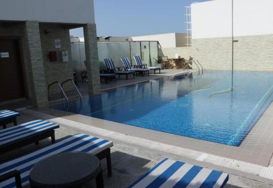 Strato Hotel by Warwick 4* Doha Qatar