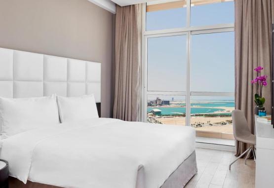 Staybridge Suites - Doha Lusail 5* Doha Qatar