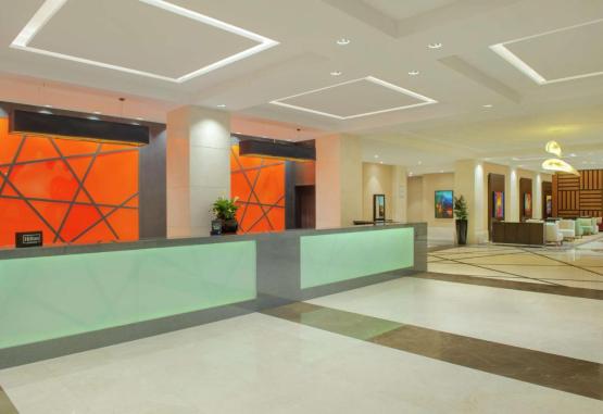 DoubleTree by Hilton Doha - Al Sadd 5* Doha Qatar