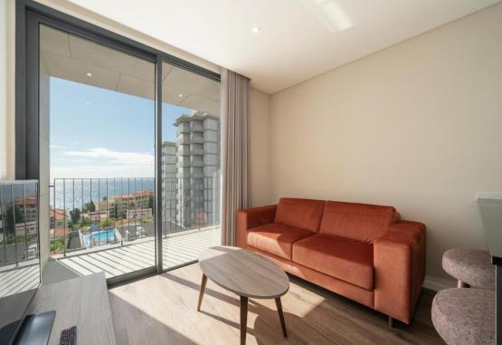 Monumental Plaza by Petit Hotels Madeira Portugalia
