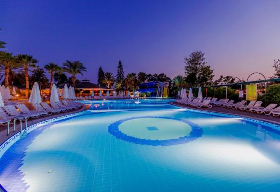Holiday Park Resort 5* Alanya Turcia
