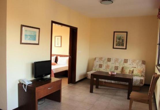 ASTI ARTHOTEL  SINEMORETS 