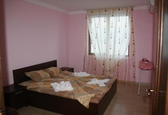 BADEMITE  ST. VLAS 