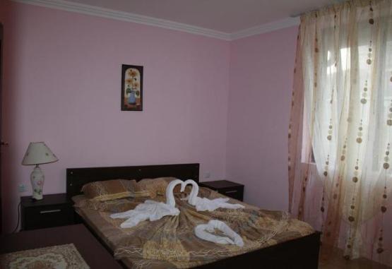 BADEMITE  ST. VLAS 