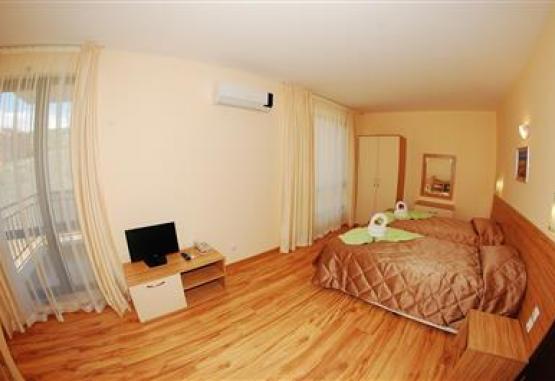 MACON RESIDENCE  ST. VLAS 