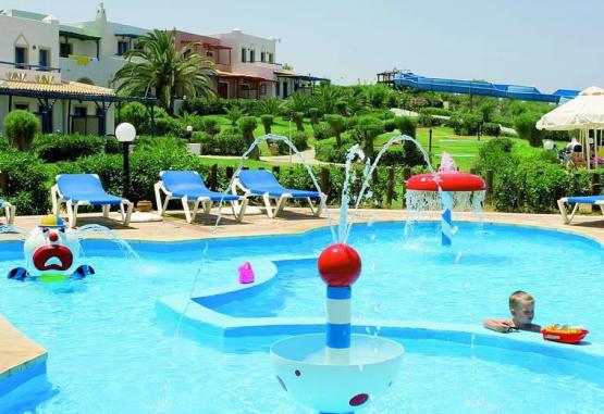 ALDEMAR CRETAN VILLAGE BEACH RESORT 4+ * Heraklion Grecia