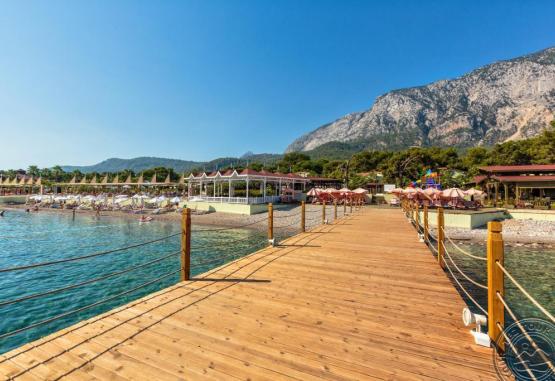 Crystal Flora Beach Resort Hv-1/5* Kemer Turcia