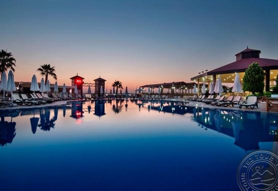 Crystal Flora Beach Resort Hv-1/5* Kemer Turcia