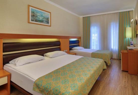 Crystal Flora Beach Resort Hv-1/5* Kemer Turcia