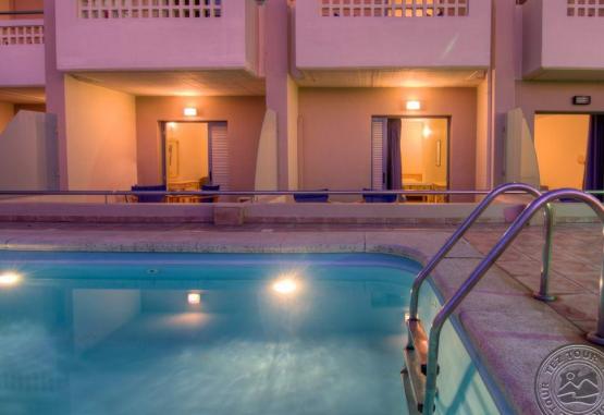 ESPERIA BEACH HOTEL APARTMENTS 2+ * Rethymno Grecia