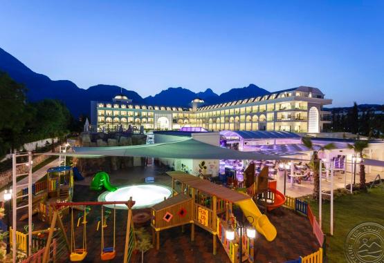 Karmir Resort & Spa 5* Kemer Turcia