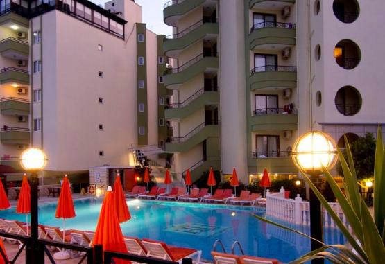 Krizantem Beach Hotel 4 * Alanya Turcia