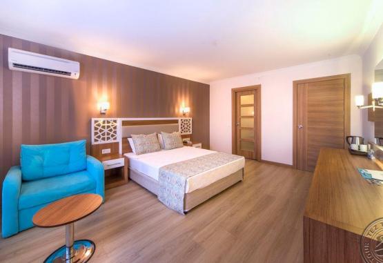 LONICERA WORLD RESORT & SPA HOTEL 5* Alanya Turcia