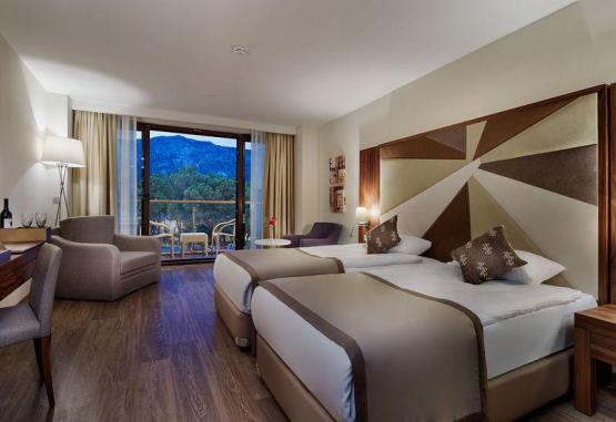 Nirvana Mediterranean Excellence 5 * Kemer Turcia