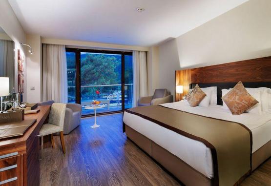 Nirvana Mediterranean Excellence 5 * Kemer Turcia