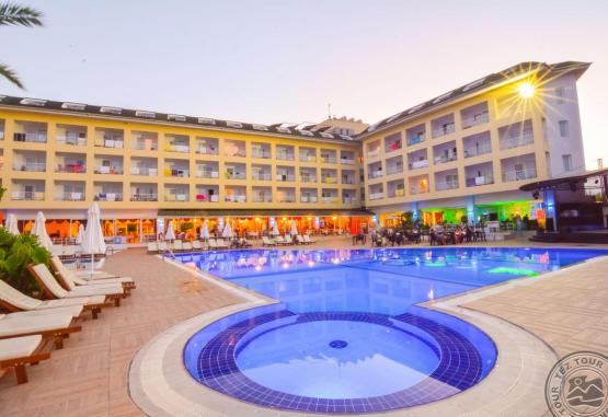 Pine House 4 *  Kemer Turcia