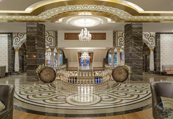 Royal Holiday Palace 5 * Lara - Kundu Turcia