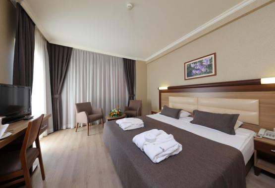 Sueno Hotels Beach Side 5 * Side Turcia