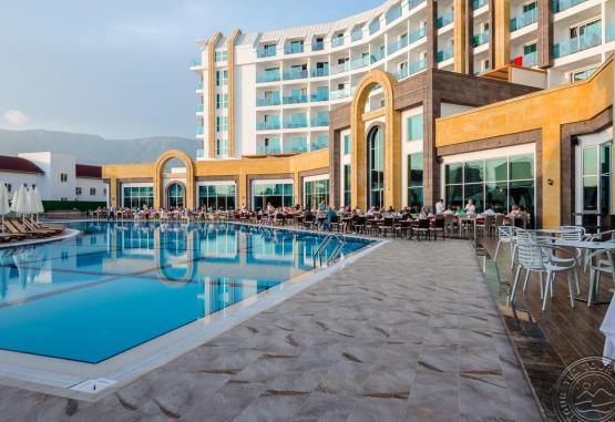The Lumos Deluxe Resort Hotel & Spa 5 * Alanya Turcia