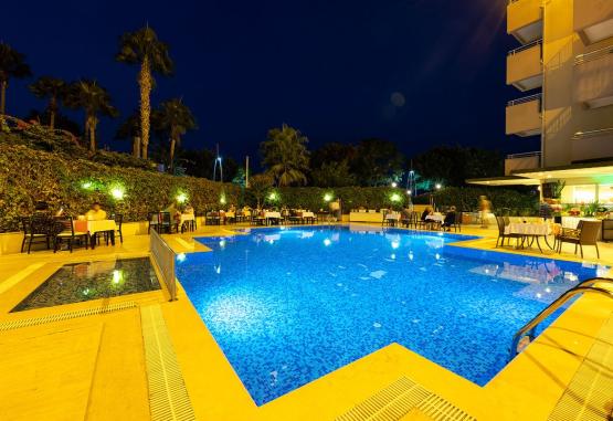 Viking Nona Beach Hotel 4 * Kemer Turcia