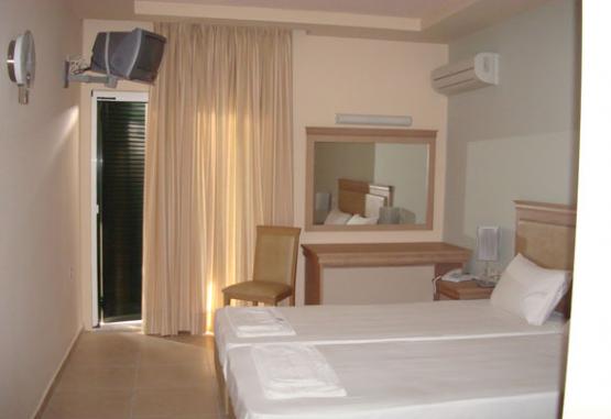 GLYFADA BEACH HOTEL Insula Corfu Grecia