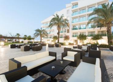 Club Hotel Falcon 4 *