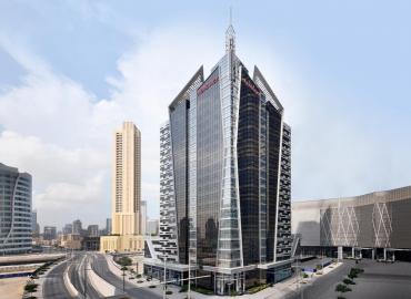 Movenpick Hotel& Apartments Bur Dubai