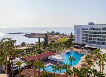 CAVO MARIS BEACH HOTEL