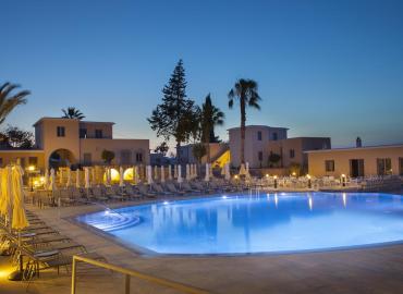 Louis St. Elias Resort & Waterpark 4*