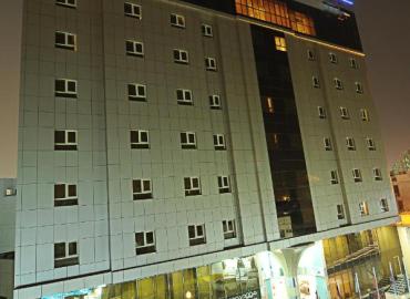 Corp Executive Hotel Doha Suites 4*