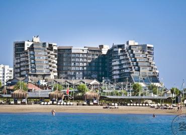 Limak Lara De Luxe Hotel & Resort 5 *