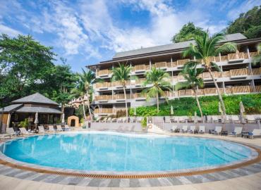 Holiday Inn Resort Krabi Ao Nang Beach 4*